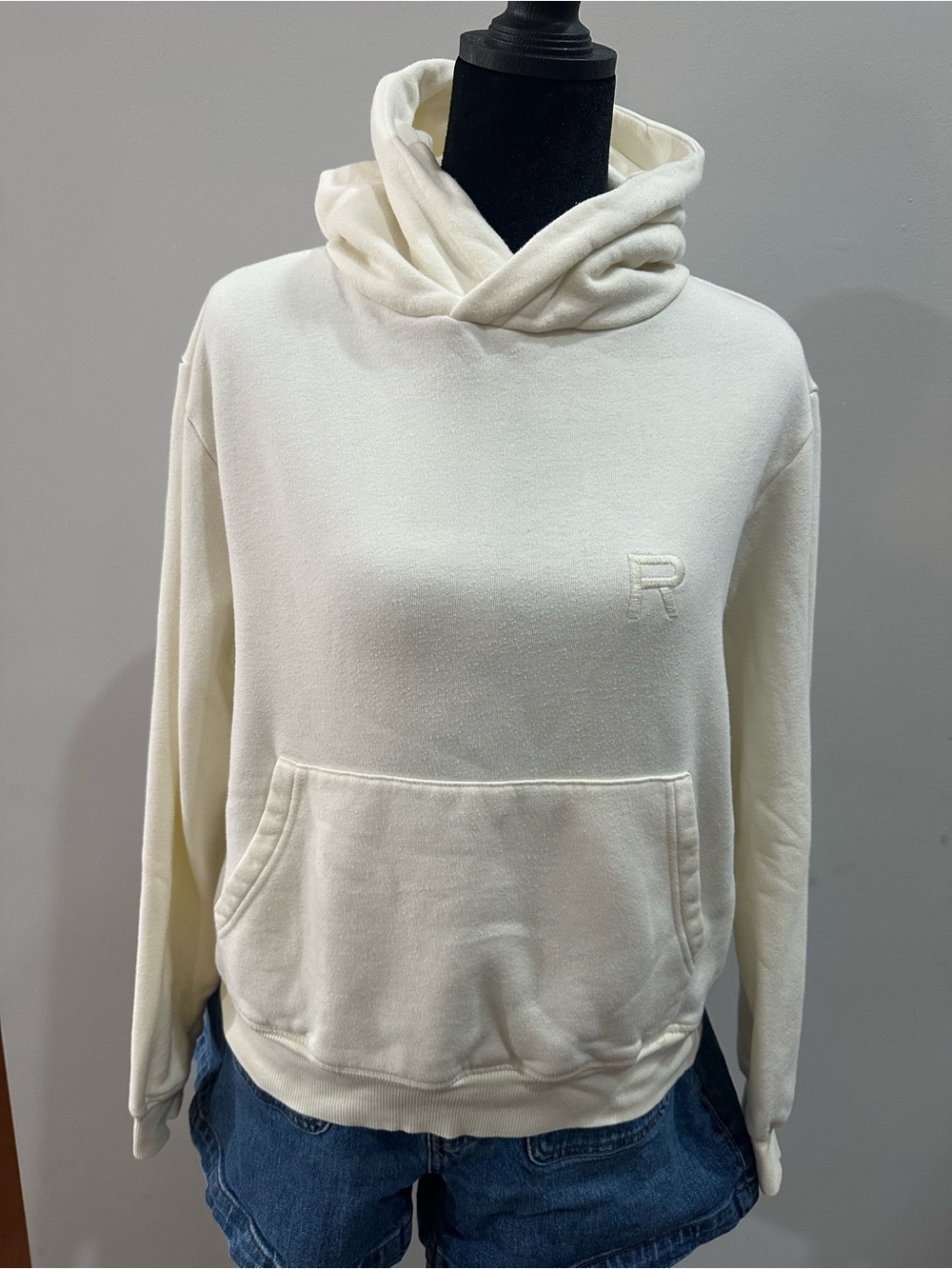 Ragdoll Los Angeles Cream Embroidered R Hoodie
